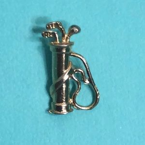 Gold plated golf pendant